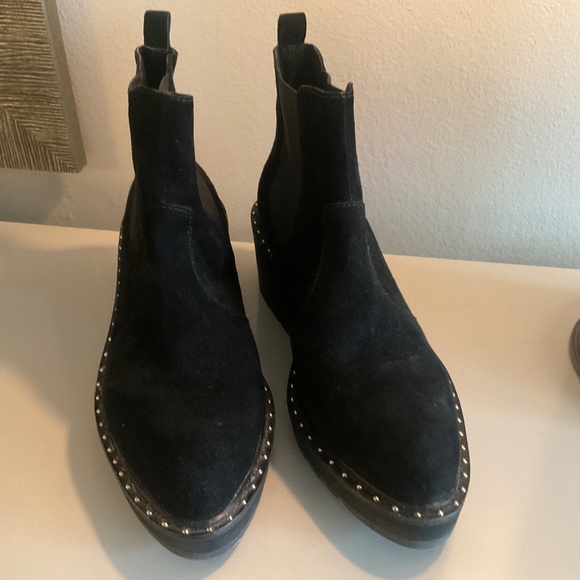 Black suede studded wedge boots - Picture 4 of 7